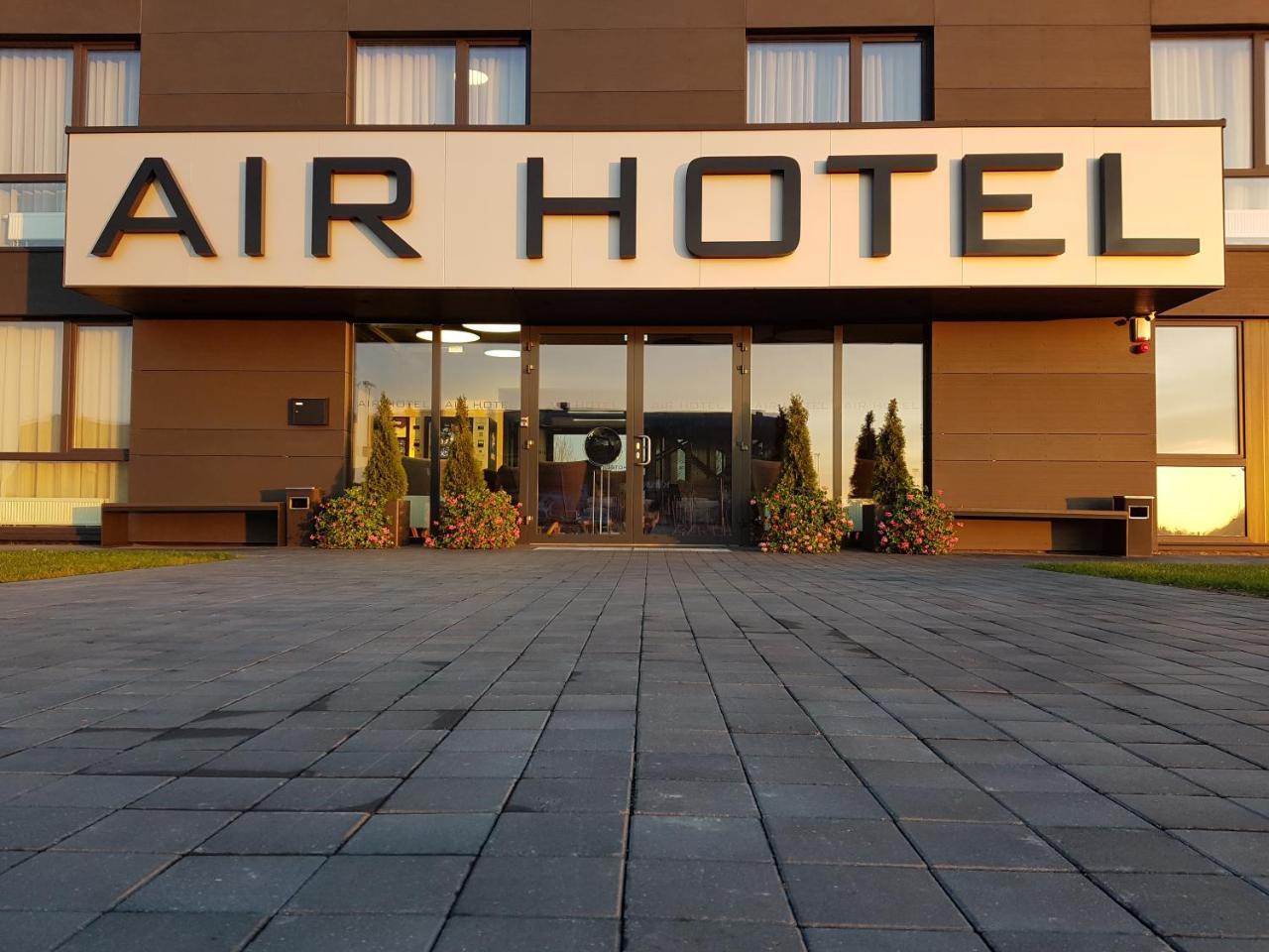 Air Hotel Karmėlava Exteriér fotografie